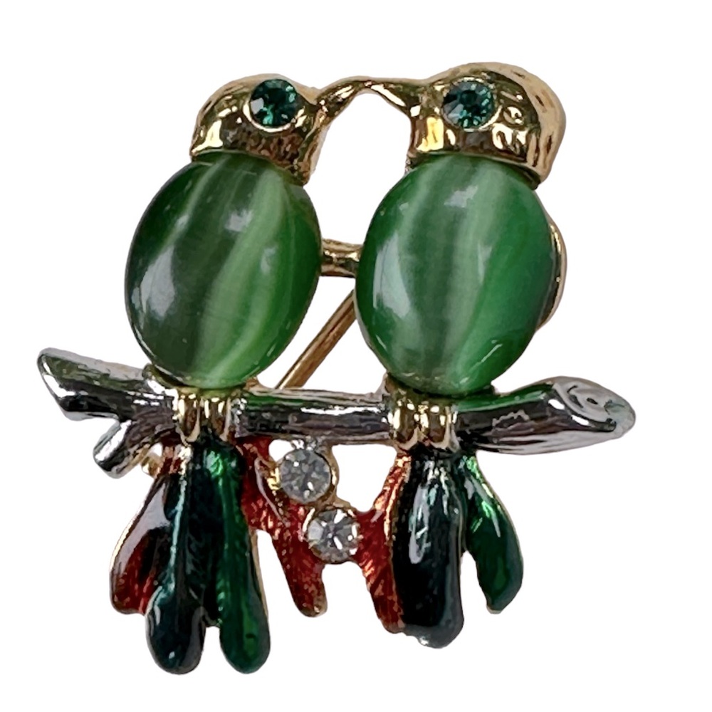 Vintage Rhinestones Gemstones Love Birds Small Pin Brooch Gold Tone Metal Enamel